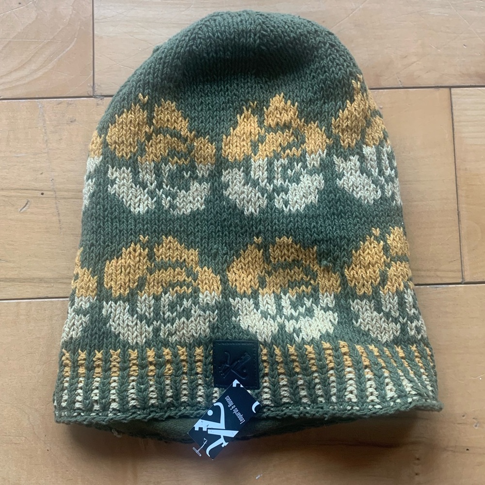 LEOPARDS AND ROSES | Hand Made in Nepal Beanie/Toque | 100% Cotton